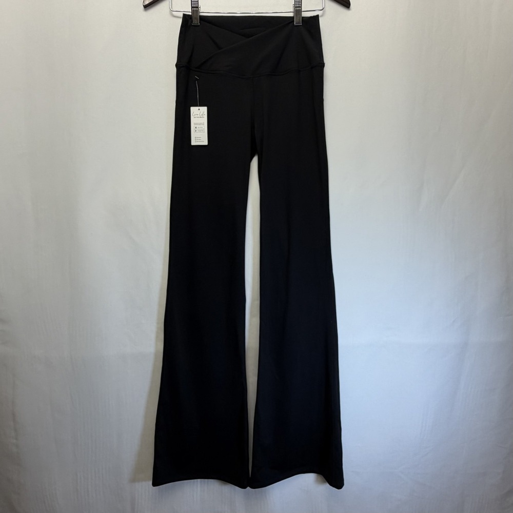 CupShe Leggings Black Criss Cross Waistband Flair Leg